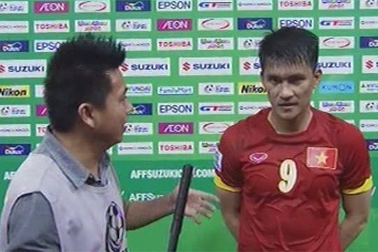 Cong Vinh cam on co dong vien, tu hao vi cac dong doi hinh anh