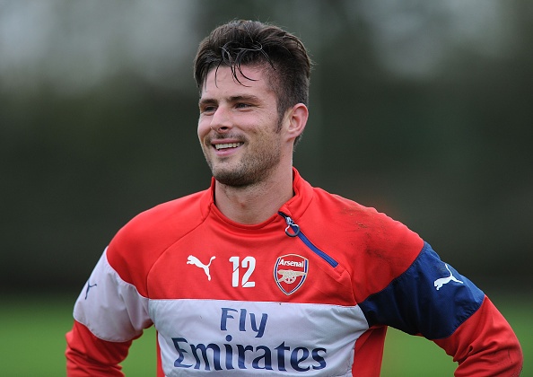 Giroud lap cong dem lai hy vong cho Arsenal hinh anh