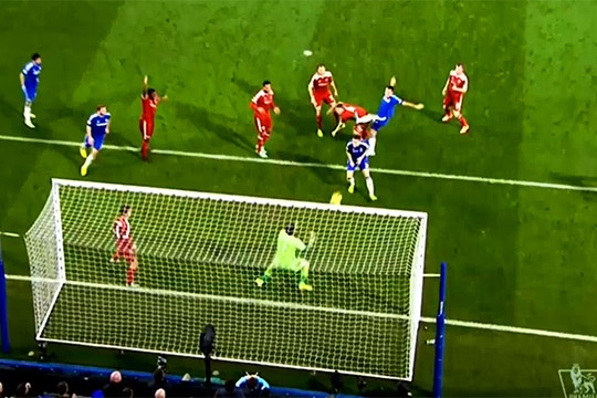 Top 5 pha cuu thua hay nhat vong 12 NH ANh hinh anh