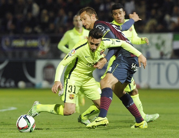 Highlights: Huesca 0-4 Barcelona hinh anh