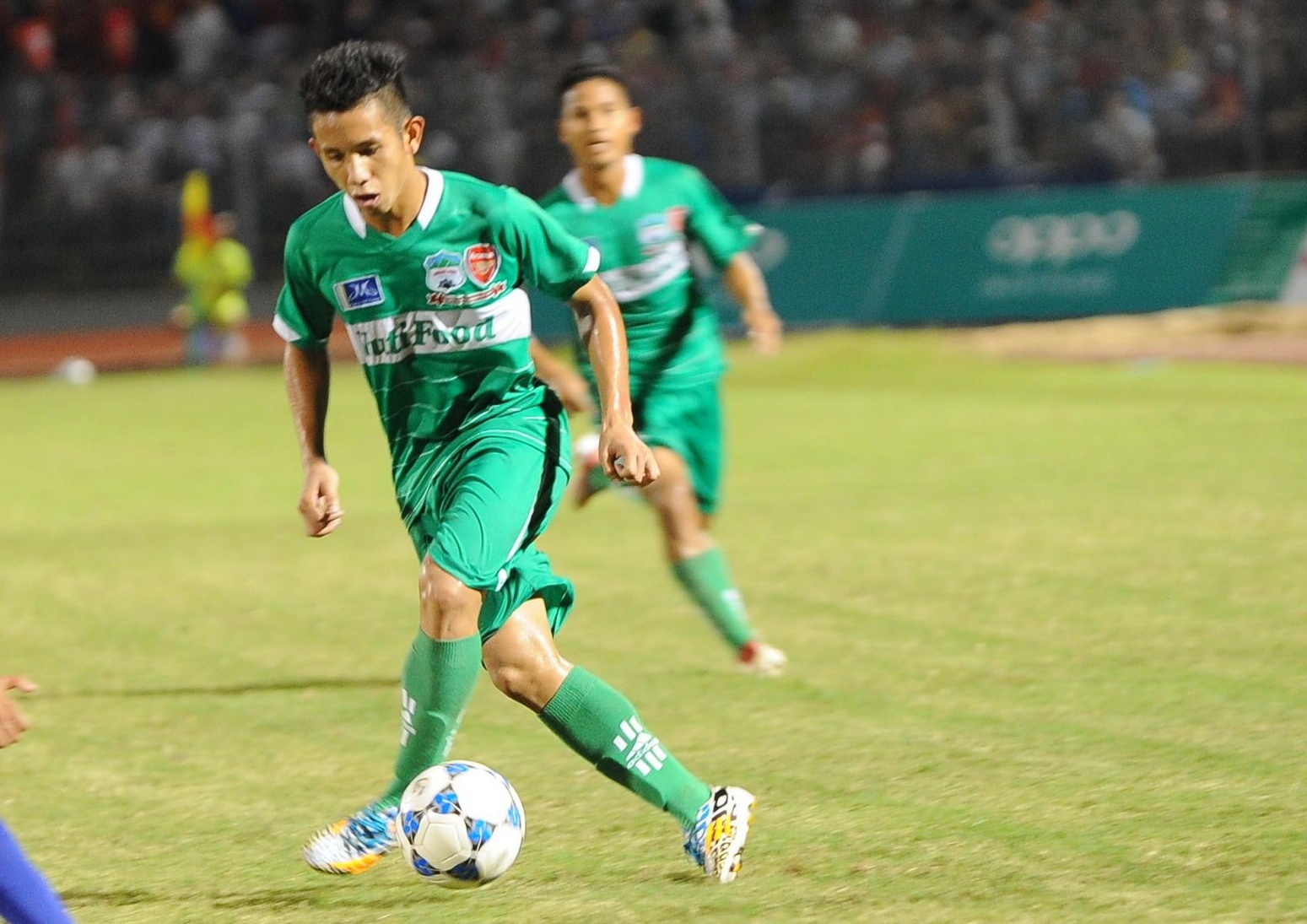 Hong Duy bat ngo mo ty so cho HAGL hinh anh