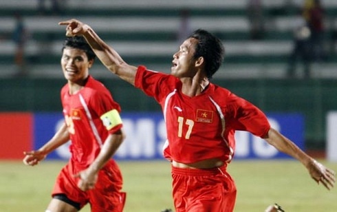 Viet Nam thang Malaysia 3-2 o AFF Cup 2008 hinh anh