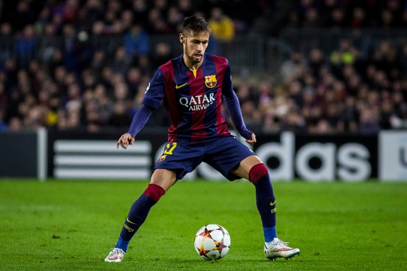 Nhung pha lam xiec cua cac sao bong da tuan qua hinh anh