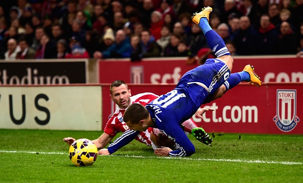 Chelsea lo lang vi Hazard chan thuong hinh anh