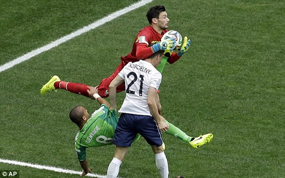 Nhung pha bat bong sieu hai trong lich su bong da the gioi hinh anh