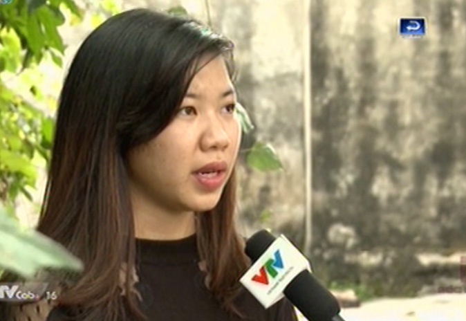 Gia canh kho khan va ban gai chung thuy cua cau thu ca do hinh anh