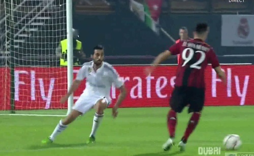 Pha ghi ban quyet doan cua El Shaarawy hinh anh