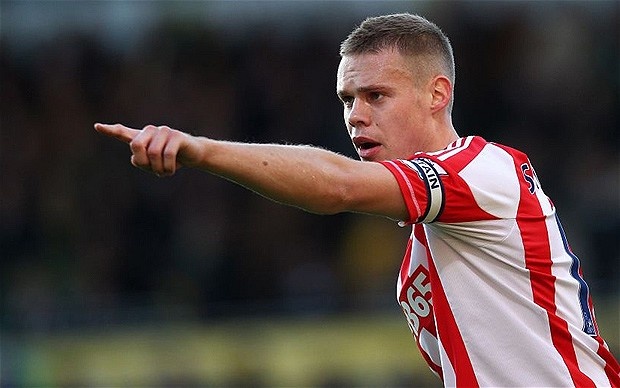 Ryan Shawcross bat ngo mo ty so cho Stoke City hinh anh