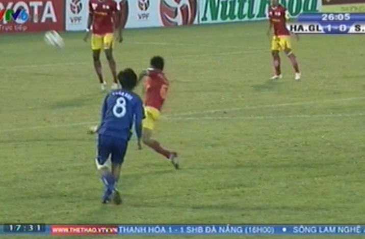 Sieu pham cua Tuan Anh khien san Pleiku 'no tung' hinh anh