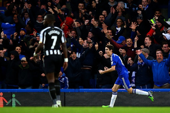 Oscar lap cong mo ty so cho Chelsea hinh anh