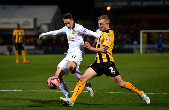 Man trinh dien cua Adnan Januzaj truoc Cambridge United hinh anh
