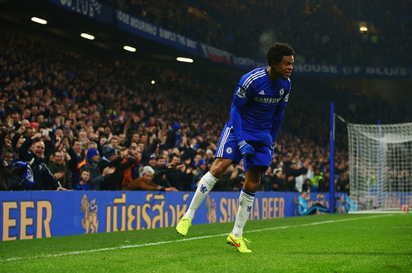 Loic Remy dem long gon gang mo ty so cho Chelsea hinh anh