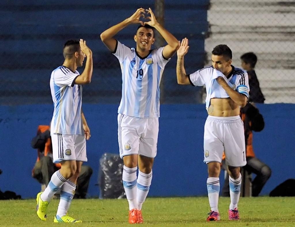 Pha sut xa tuyet dep cua cau thu U20 Argentina hinh anh