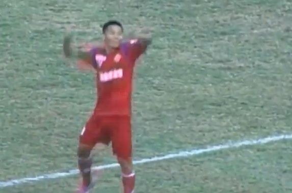 Ban thang thu 2 cua Van Thang vao luoi HAGL hinh anh