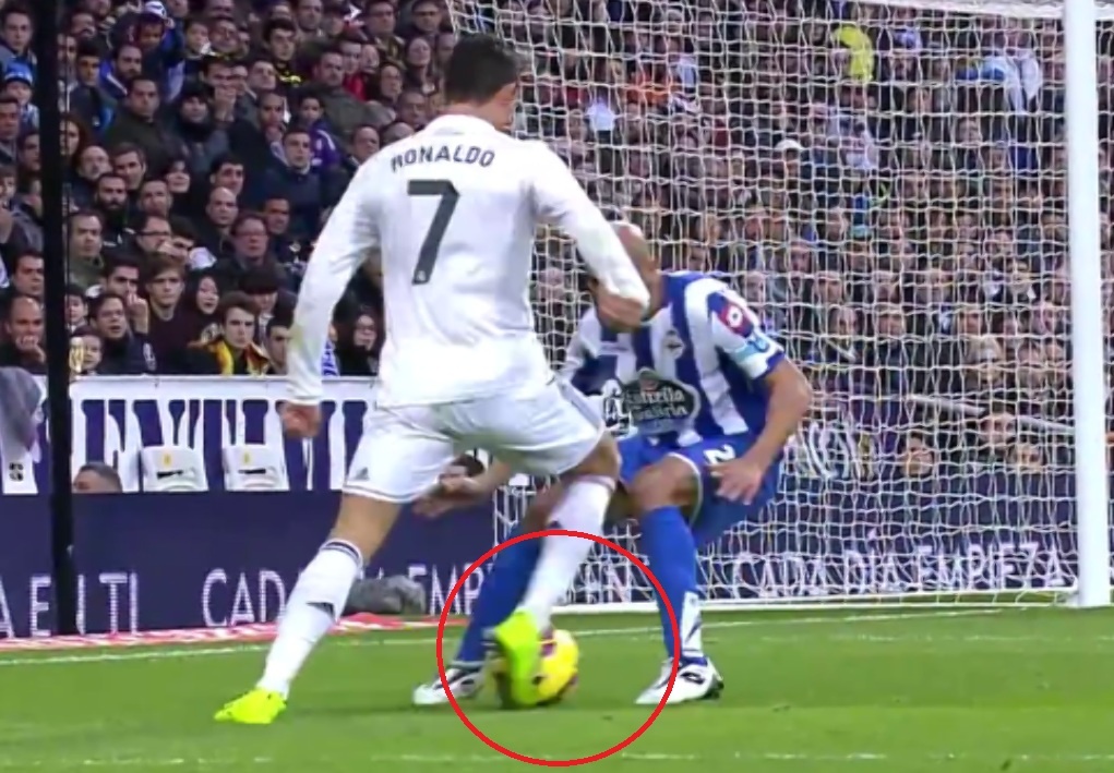 Pha qua nguoi nhu ao thuat gia cua Ronaldo hinh anh