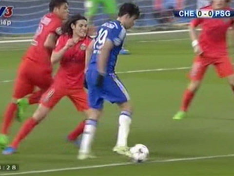 Diego Costa di bong giua 'rung cau thu' PSG hinh anh