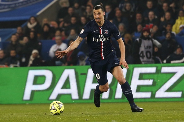 Ibrahimovic lap hat-trick giup PSG de bep Lorient hinh anh