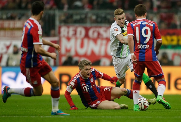 Tran thua soc cua Bayern truoc Moenchengladbach hinh anh