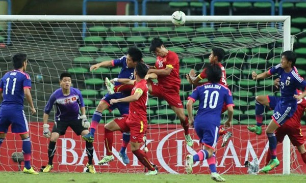 That bai 0-2 cua U23 Viet Nam truoc Nhat Ban hinh anh