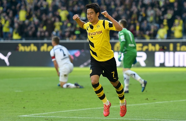Kagawa lap cong giup Dortmund danh bai Paderborn hinh anh