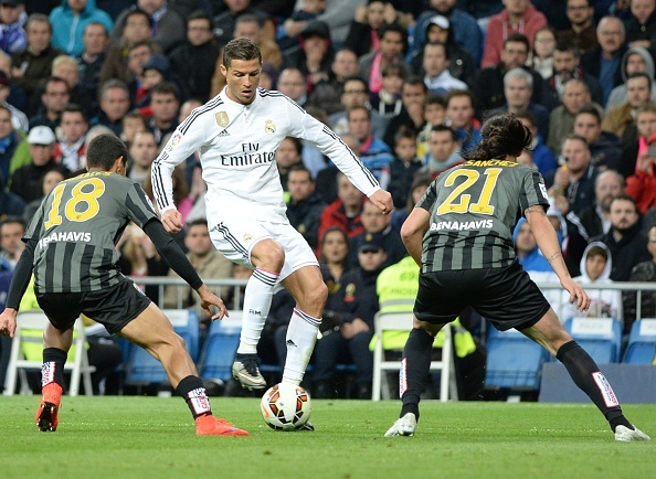 Can canh pha giat got xau kim cua Ronaldo hinh anh