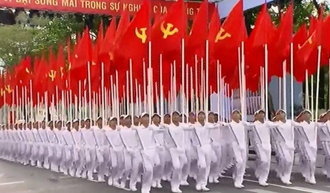 Le dieu binh ky niem 40 nam thong nhat dat nuoc (Phan 1) hinh anh