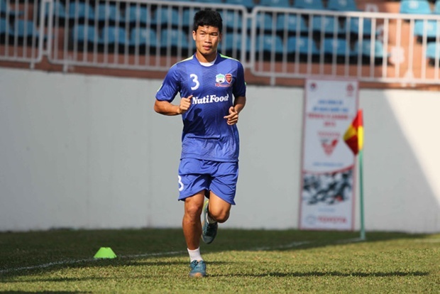 Dong Trieu sut phat go hoa cho Hoang Anh Gia Lai hinh anh