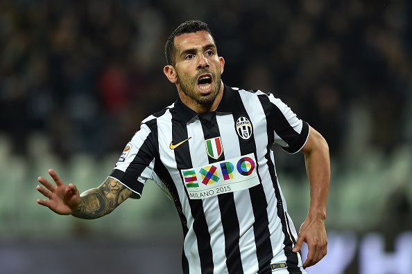 Ban thang cua Tevez vao luoi Real Madrid hinh anh