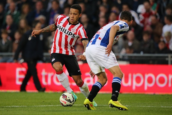 Man trinh dien cua Memphis Depay khien M.U me man hinh anh