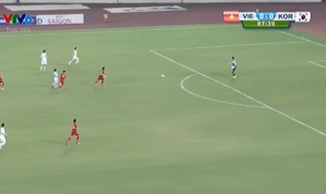 Van Tien mac sai lam khien U23 Viet Nam suyt thua hinh anh