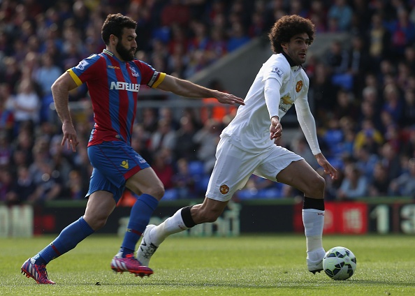 Ban thang cua Fellaini vao luoi Crystal Palace hinh anh