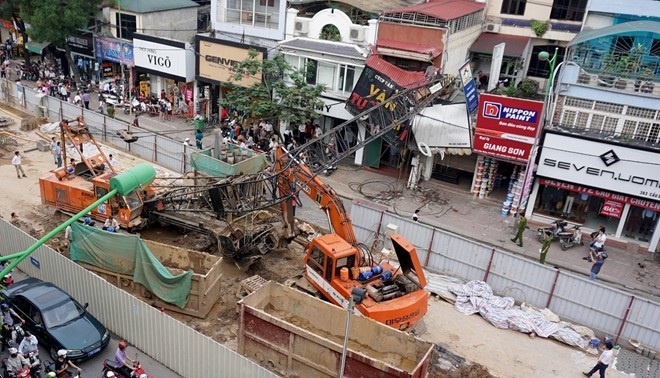 Nhung vu tai tan o cong trinh duong sat tren cao hinh anh