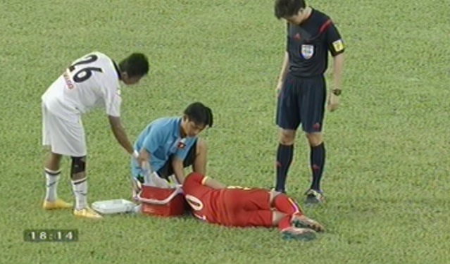 Hai tinh huong nam san cua Cong Phuong hinh anh