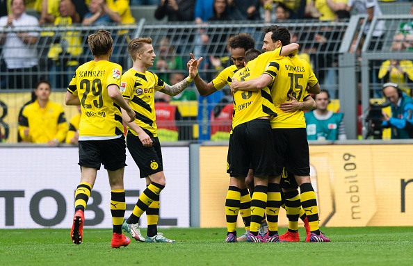 Tong hop tran dau: Dortmund 3-2 Werder Bremen hinh anh