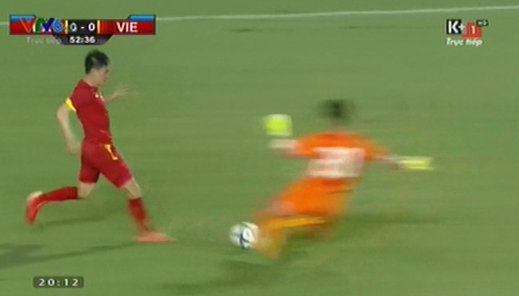 Tinh huong but toc khong thanh cong cua Cong Vinh hinh anh