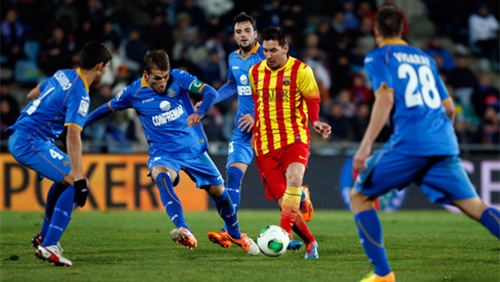 Nhung pha solo 'khong the tin noi' cua Messi hinh anh