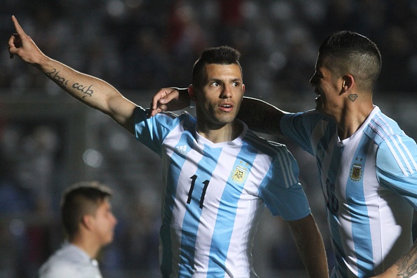Aguero lap hat-trick giup Argentina danh bai Bolivia 5-0 hinh anh