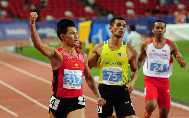 Pha but toc gianh HCV noi dung 200 m cua Trong Hinh hinh anh