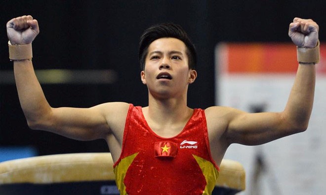 Le Thanh Tung gianh HCV o noi dung nhay chong hinh anh