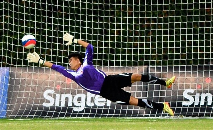 Pha sut 11 m thanh cong cua U23 Thai Lan hinh anh