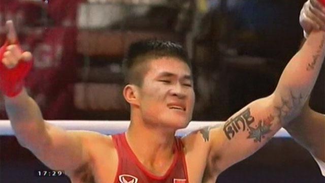 Dinh Hoang gianh HCV khi danh bai doi thu nguoi Thai Lan hinh anh