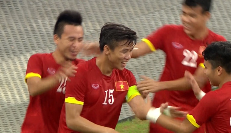 Que Ngoc Hai ghi ban thang thu nam cho U23 Viet Nam hinh anh