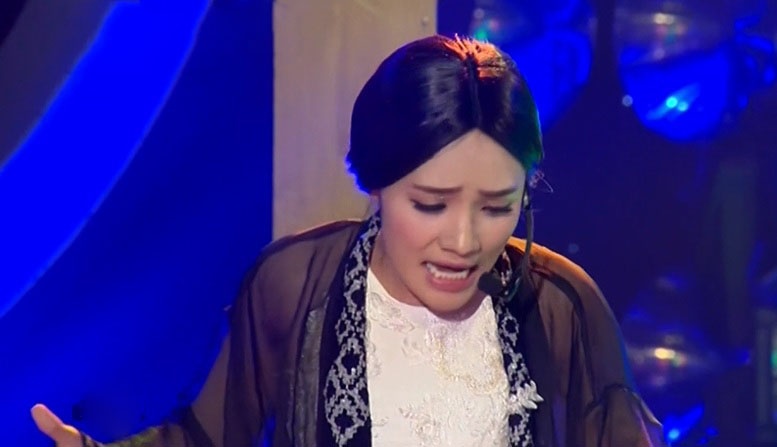 Nhat Thuy nhu len dong trong trich doan 'Cung phi diem bich' hinh anh