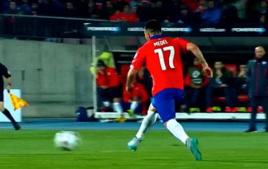 5 ban thang dep nhat vong bang Copa America 2015 hinh anh