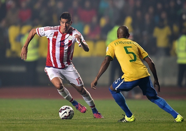 Tong hop tran dau: Brazil 1-1 Paraguay hinh anh