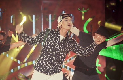 Khuong Ngoc gay bat ngo voi kha nang nhay mua hinh anh