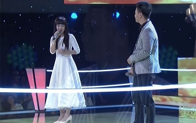 Bao Uyen doi dau Truong Ny trong ca khuc 'Xe dap' hinh anh