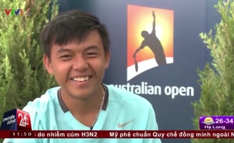 Ly Hoang Nam tra loi phong van truyen hinh nuoc ngoai hinh anh