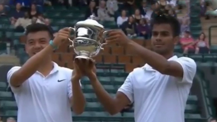 Ly Hoang Nam tra loi phong van sau khi vo dich hinh anh