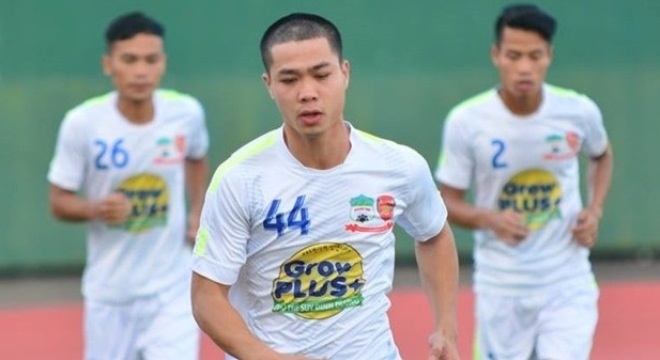 Cong Phuong sut hong 11 m hinh anh